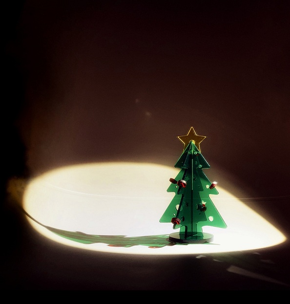 acrylic tabletop christmas tree