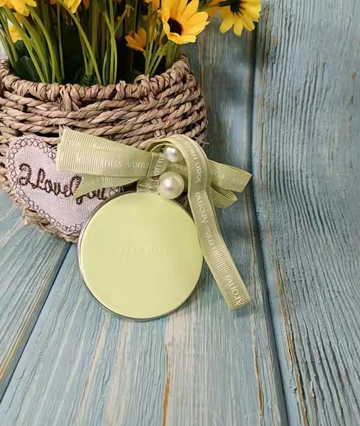 car-aroma-diffuser-tablets-05